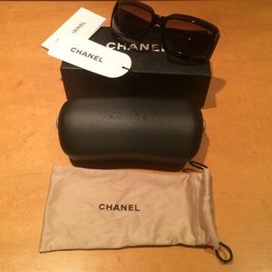 Authentic Chanel Mother of Pearl Sunglasses 5076H